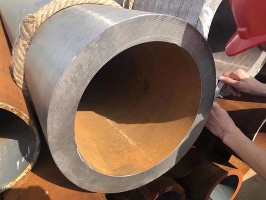 API 5L ASTM A106のCS A106 Gr Bの管10-1500mmの円形のつや出し